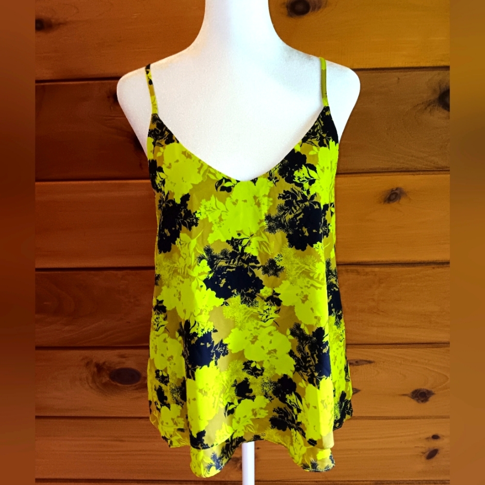 Bright floral tank top NWT